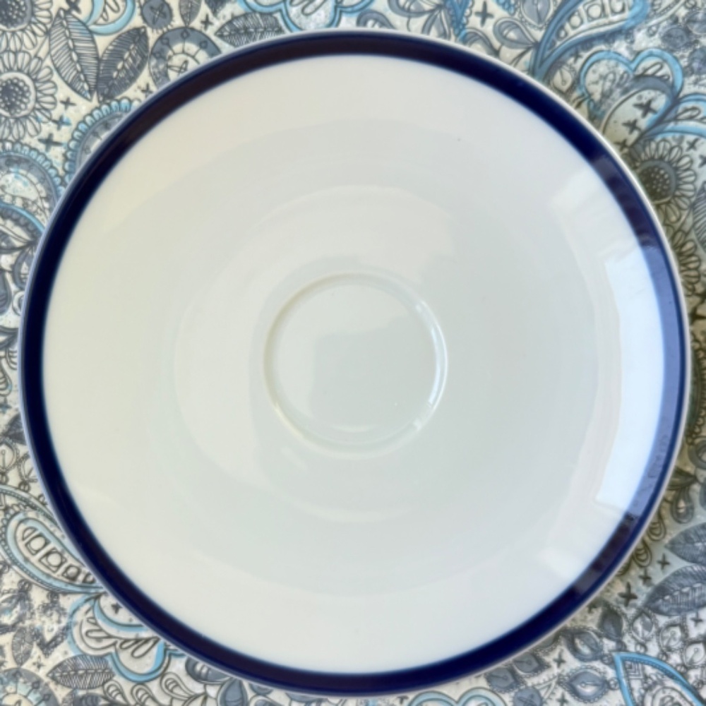 VINTAGE WILLIAMS SONOMA Brasserie Blue White Cup & Saucer - Picture 4 of 11
